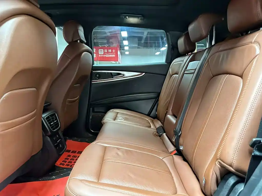 Navigator Import 2020 2.7T 4WD Zunyao Edition