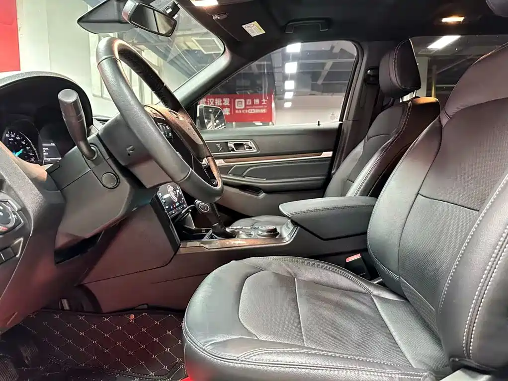 Explorer Import 2018 Model 2.3T Elite Edition