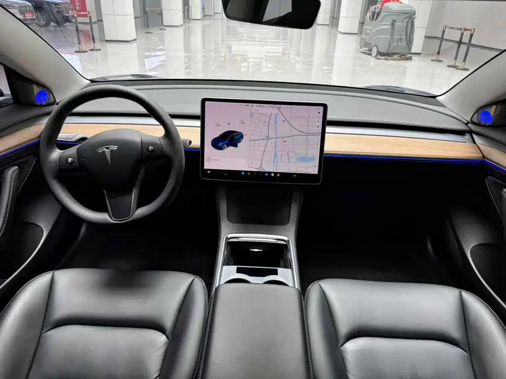 Model 3 Standard Range Rear-Wheel Drive Upgrade 2021