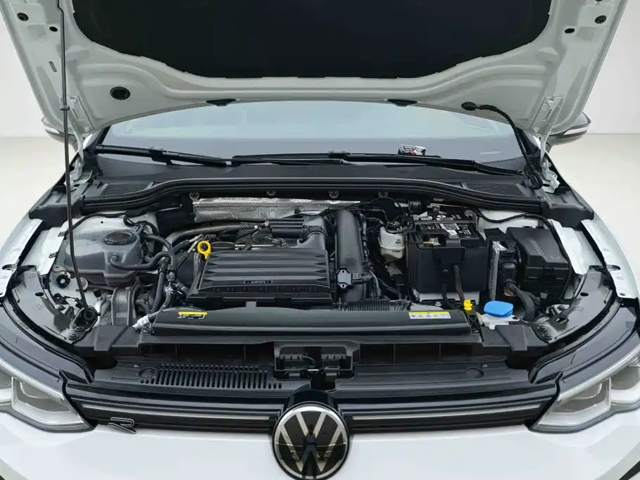 Golf 2024 280 TSI DSG R-Line 50th Anniversary Edition