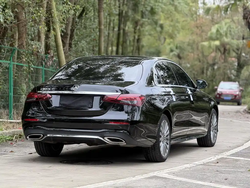 Mercedes-Benz E-Class 2022 Facelift E 300 L Luxury Edition
