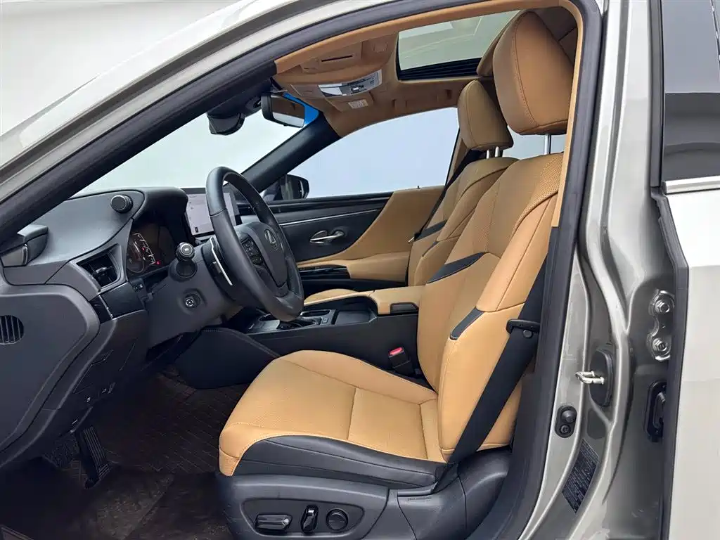 Lexus ES 2022 200 Excellence Edition