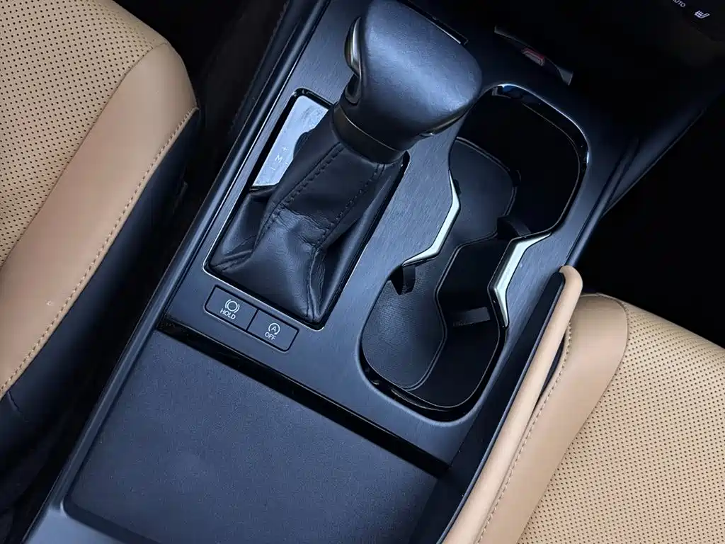 Lexus ES 2022 200 Excellence Edition