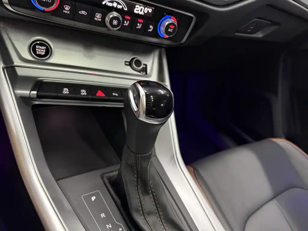 Audi Q3 2022 35 TFSI Fashion Elegance Edition