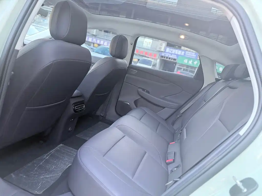 Hongqi Tian Gong 05 2025 Model 550 Smart Selection Edition