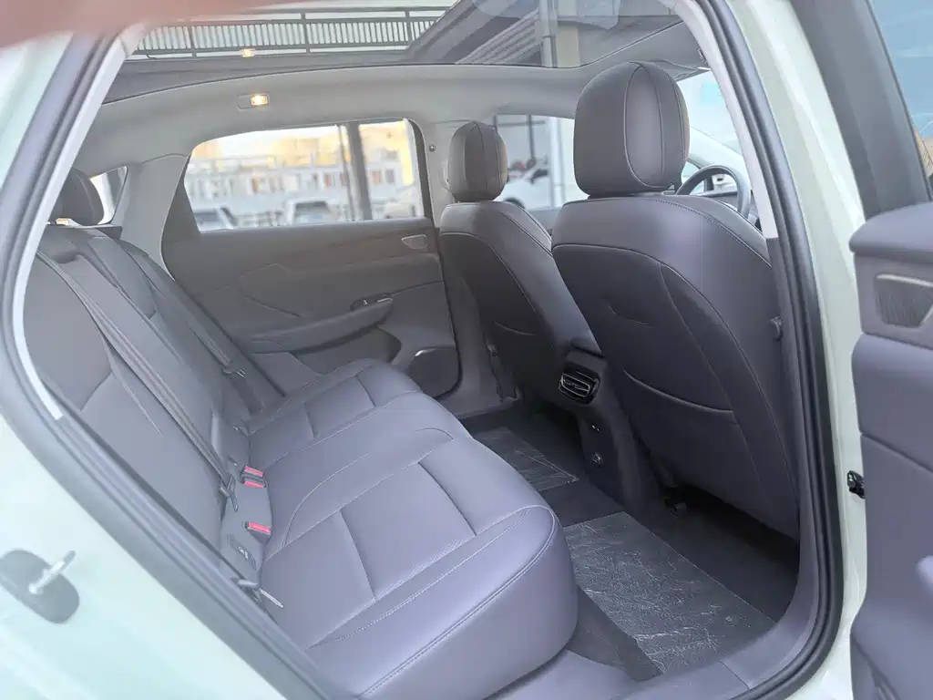 Hongqi Tian Gong 05 2025 Model 550 Smart Selection Edition