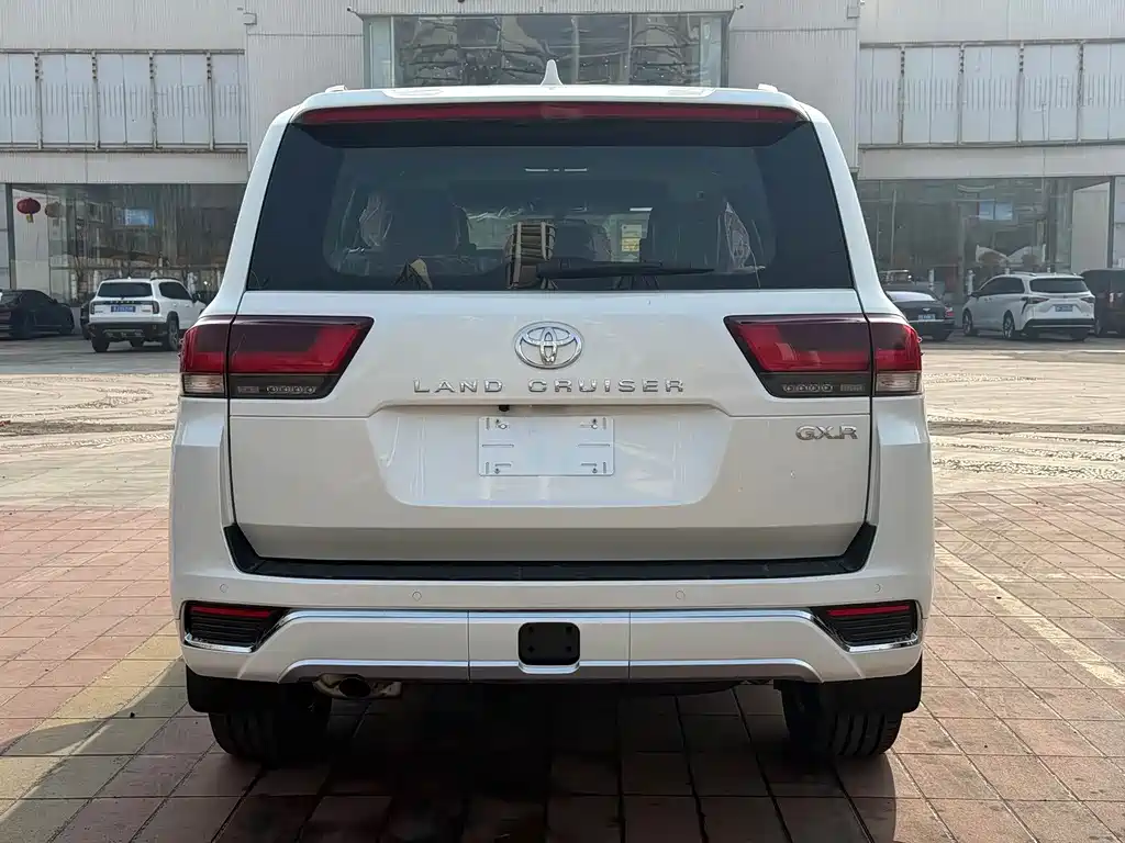 Land Cruiser Prado (Import) 2026 Model 4.0L Automatic