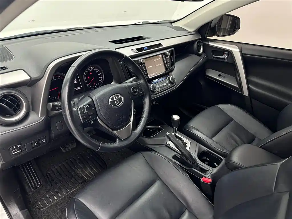 RAV4 2019款 2.0L CVT两驱智尚版 国VI