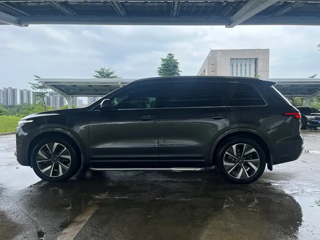 Lemon ONE 2021 Model, Extended Range 6-Seat Edition