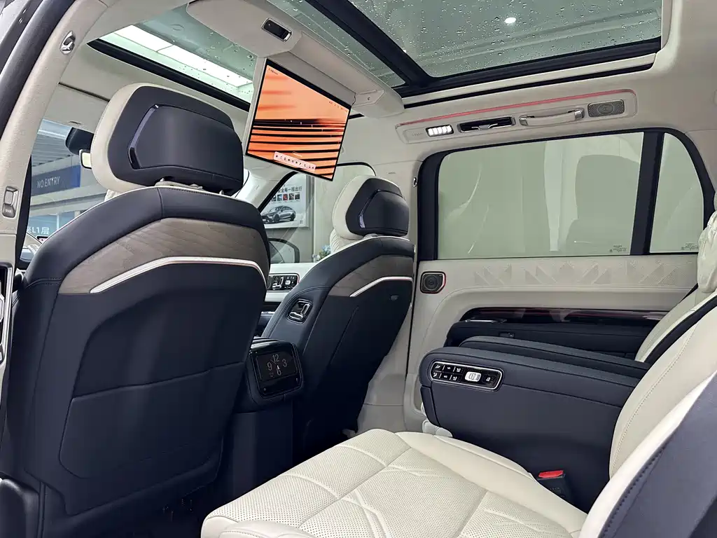 Jizhe 9X 2025 Model Hyper Edition 70kWh