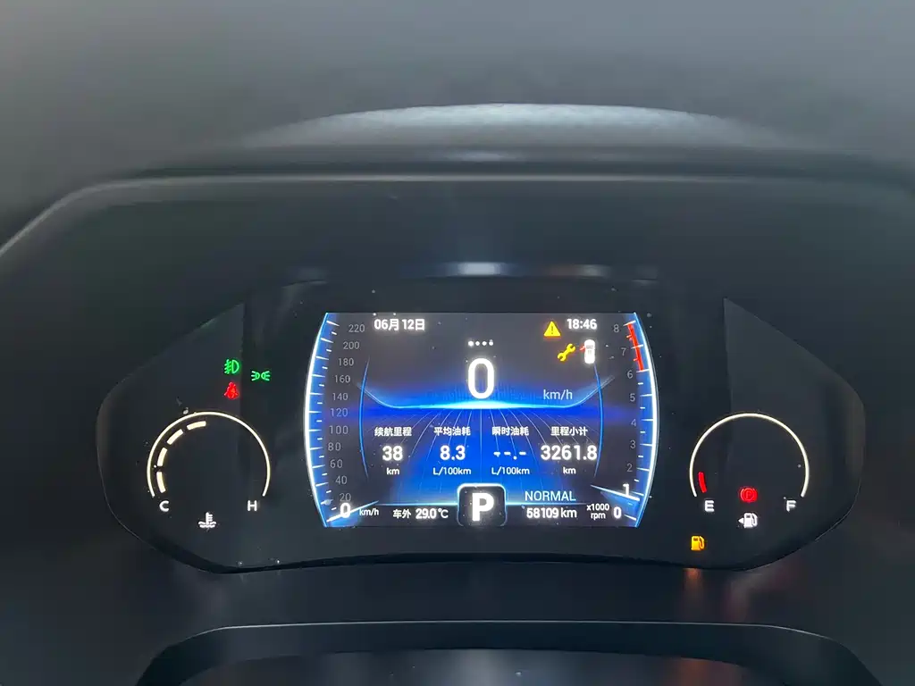 Ruihu 8 2021款 Kunpeng Edition 390TGDI Automatic Zhufeng Version