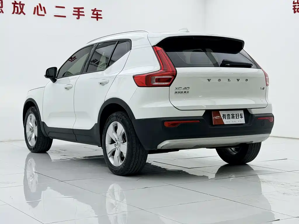 Volvo XC40 2021 T4 AWD Smart & Style Edition