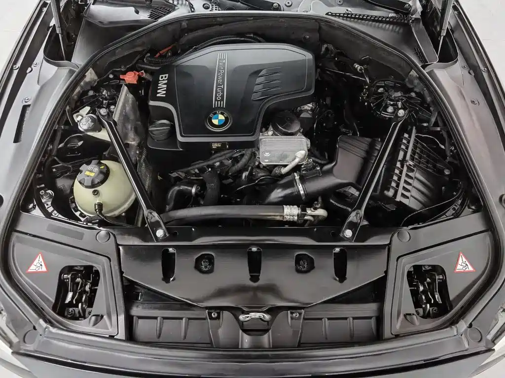 BMW 5 Series 2014 model 520Li Elegant Edition