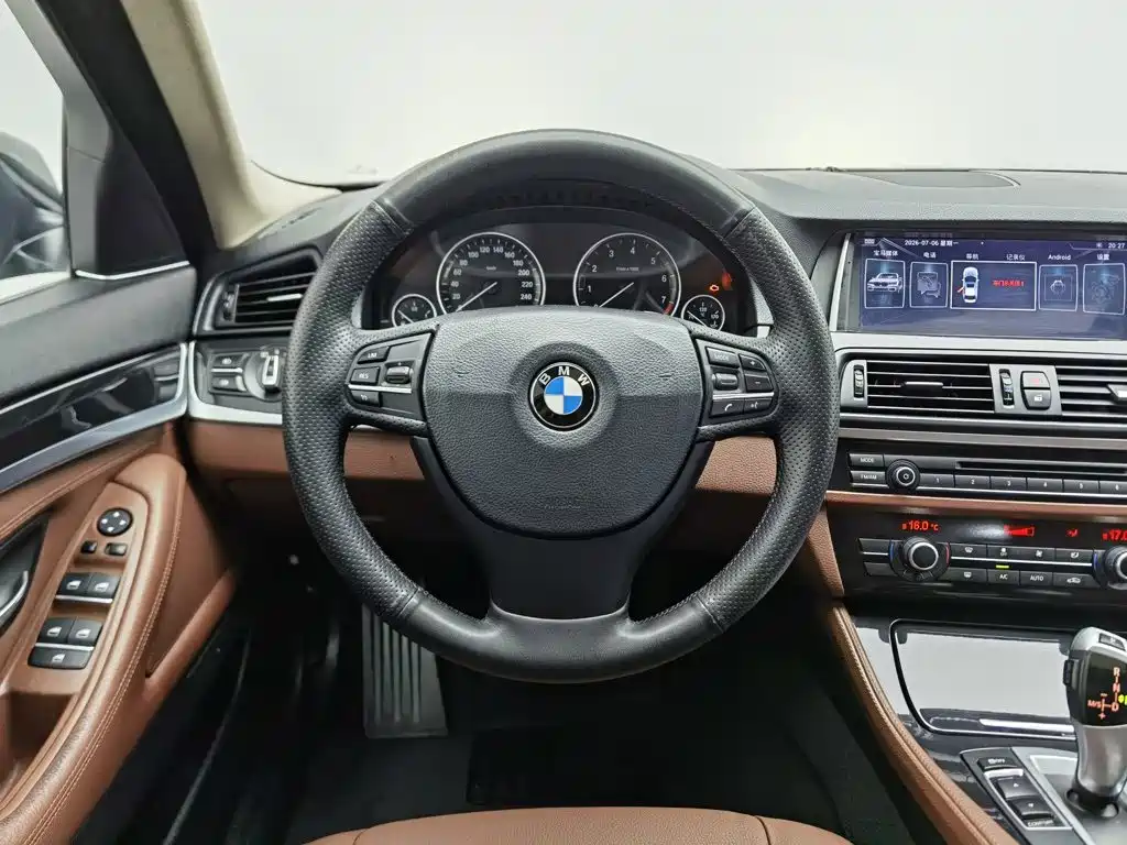 BMW 5 Series 2014 model 520Li Elegant Edition