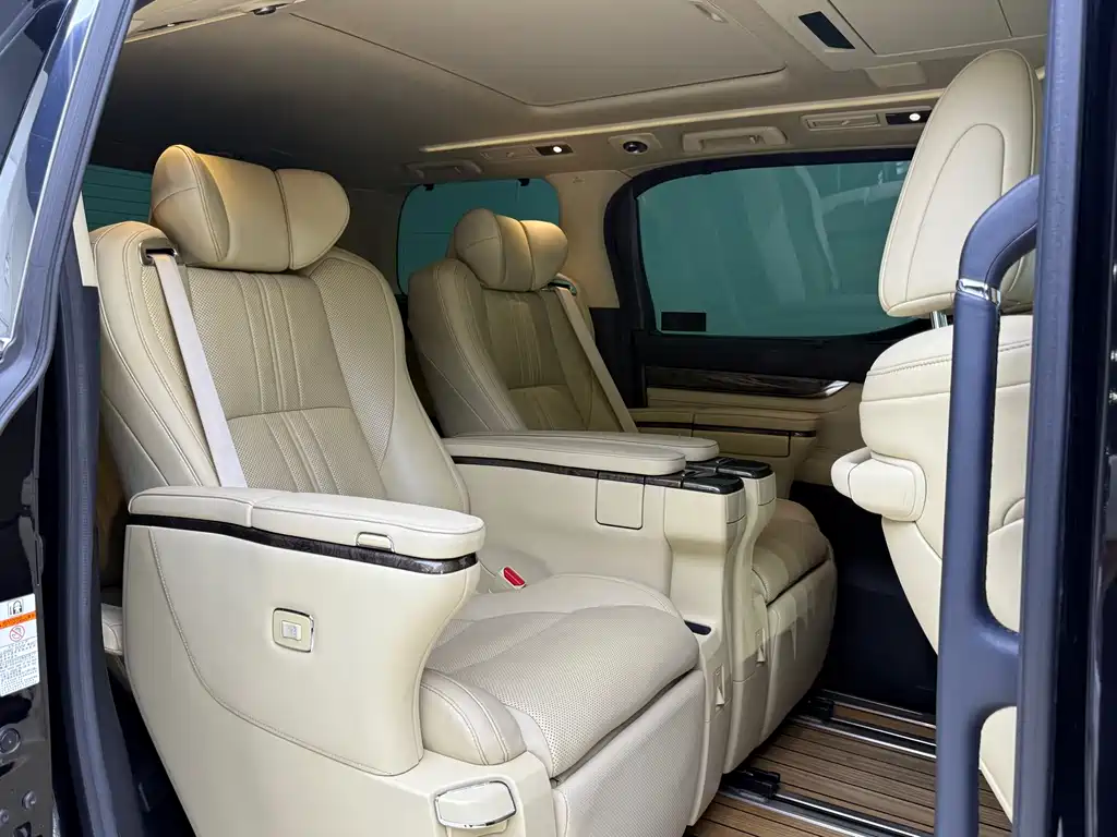 Camry 2021 2.5L HV Luxury Edition