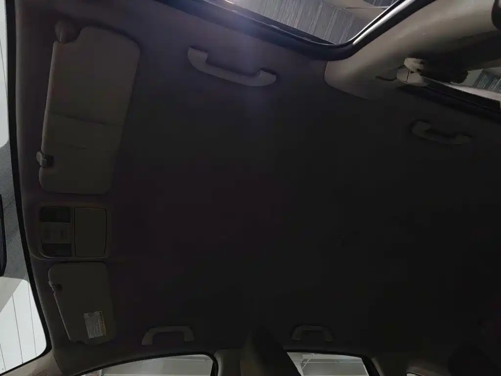 Honda CR-V 2012 2.0L Two-wheel Drive Urban Edition