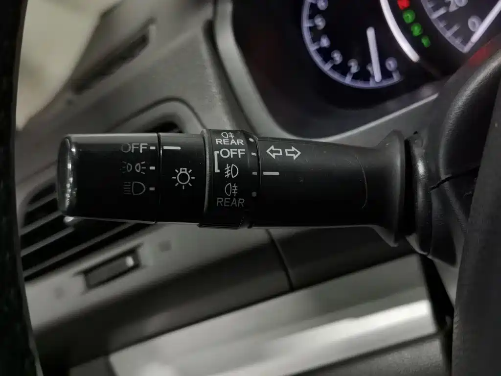 Honda CR-V 2012 2.0L Two-wheel Drive Urban Edition