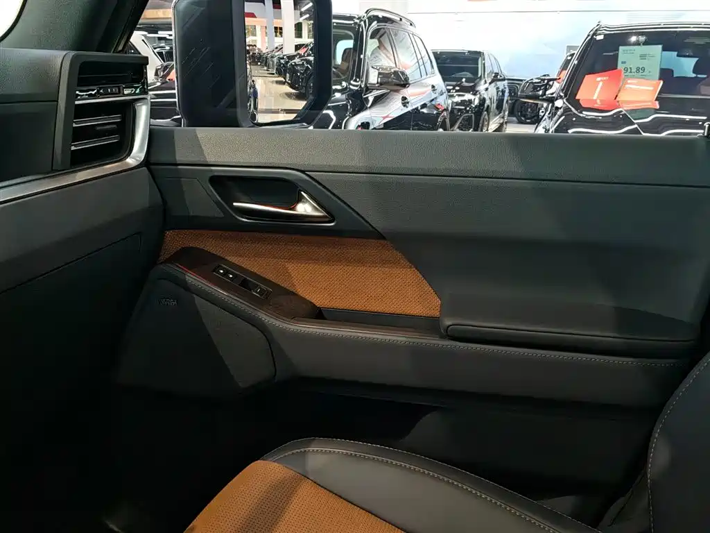 Lexus GX 2024 Peak Edition