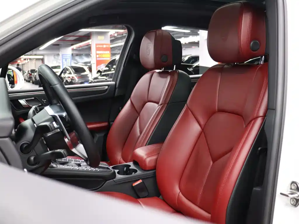 Macan 2021 2.0T