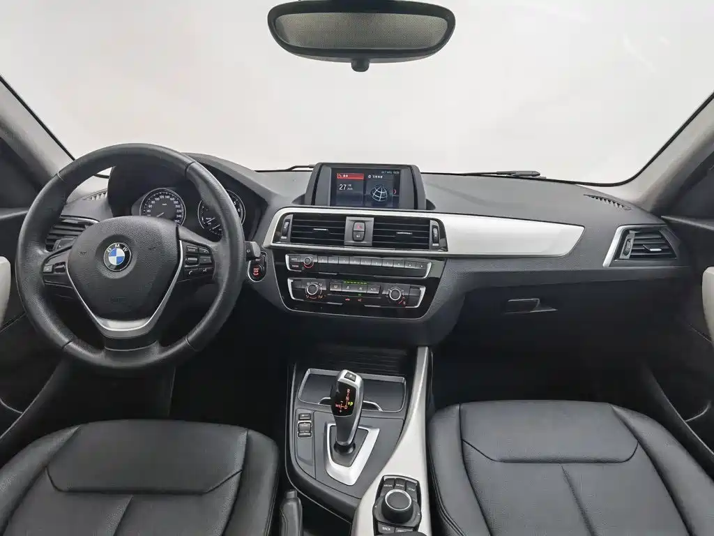 BMW 1 Series Import 2018 118i Leading Edition