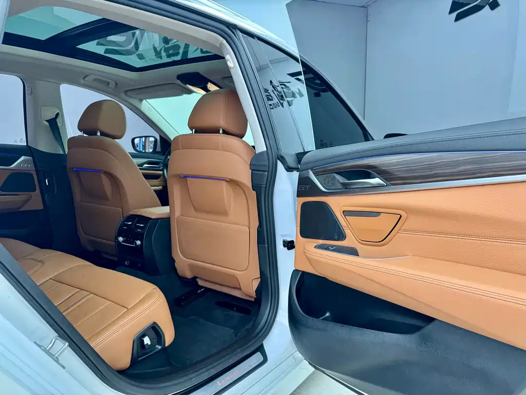 BMW 6 Series Gran Coupe 2018 630i Luxury Design Package