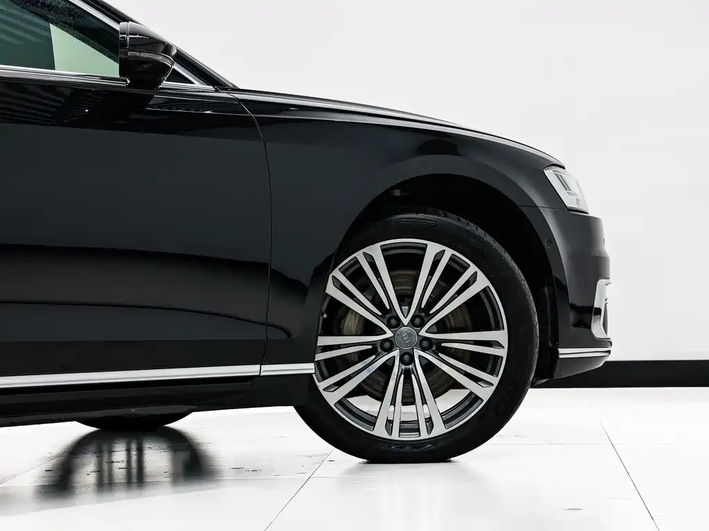 Audi A8 2019 model A8L 55 TFSI quattro Prestige Edition