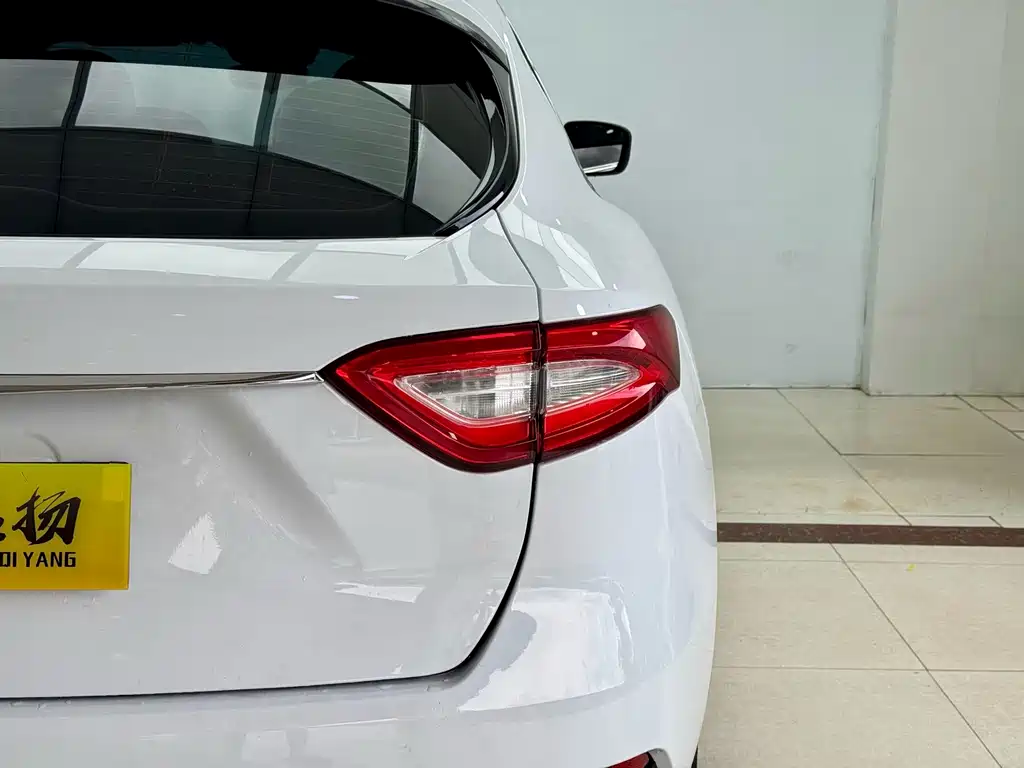 Levante 2018 Classic Edition 3.0T