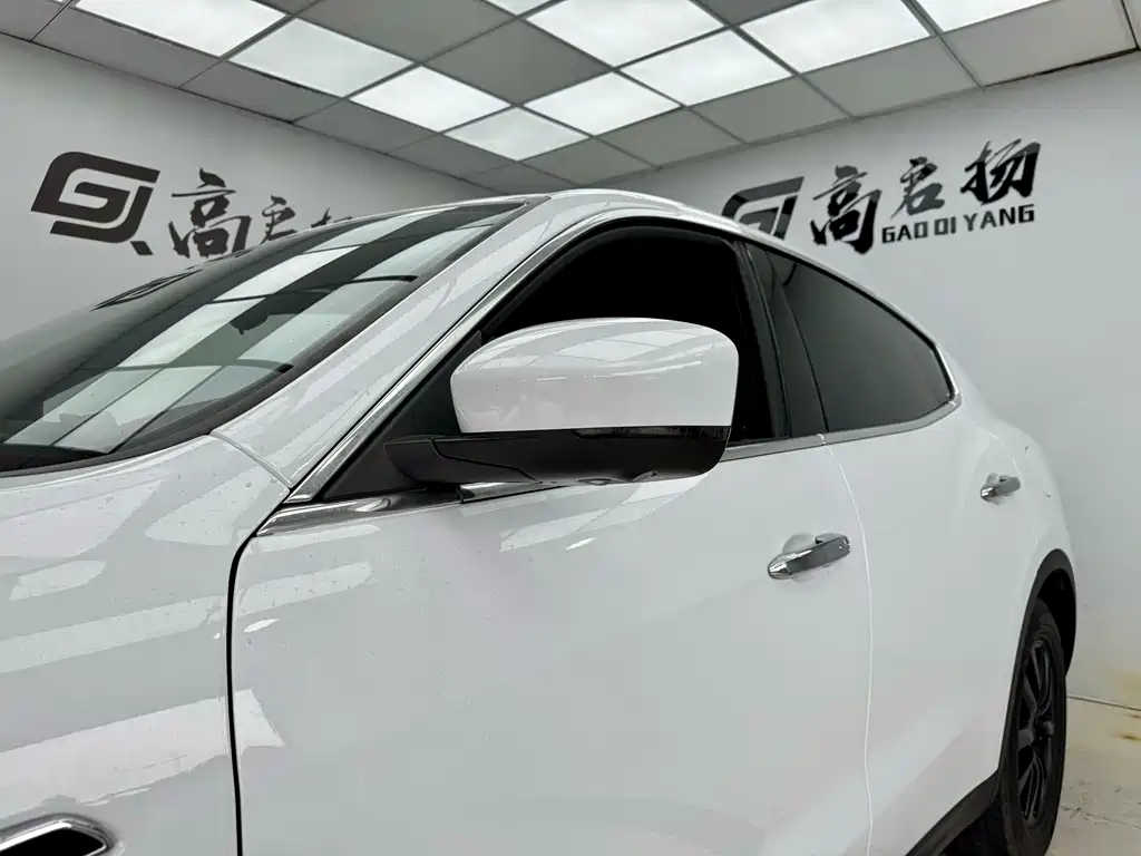 Levante 2018 Classic Edition 3.0T