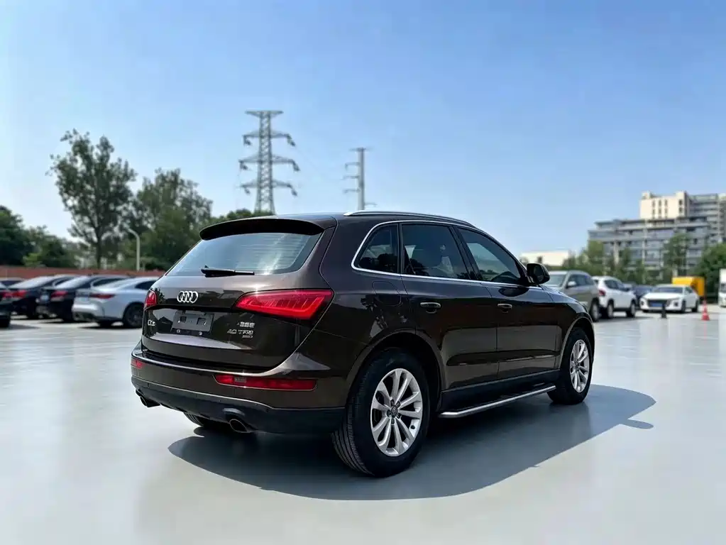 Audi Q5 2013 model 40 TFSI Technology Edition