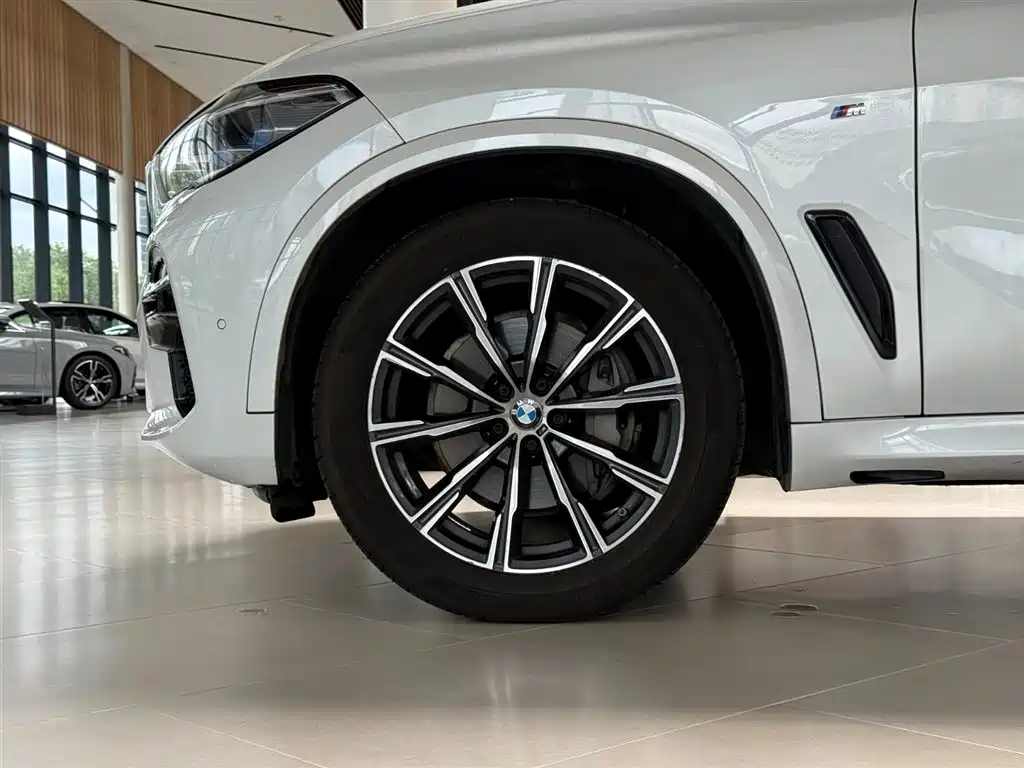 BMW X5 Imported 2019 Model xDrive40i M Sport Package