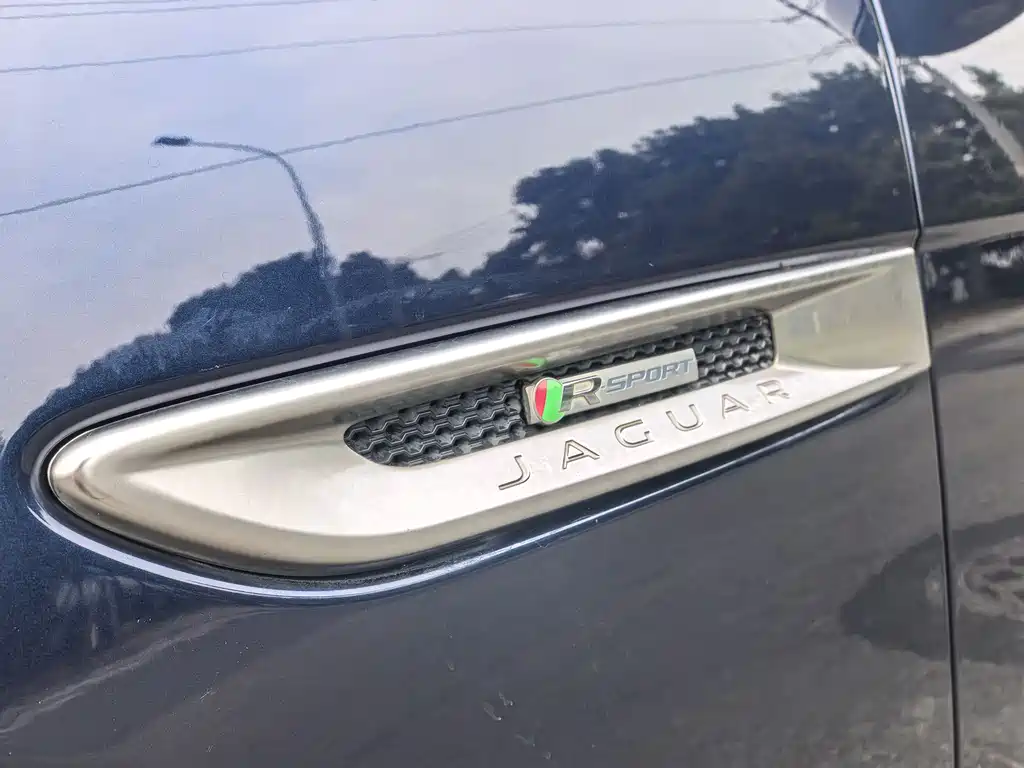 Jaguar F-PACE 2016 3.0 SC AWD R-Sport Sport Edition