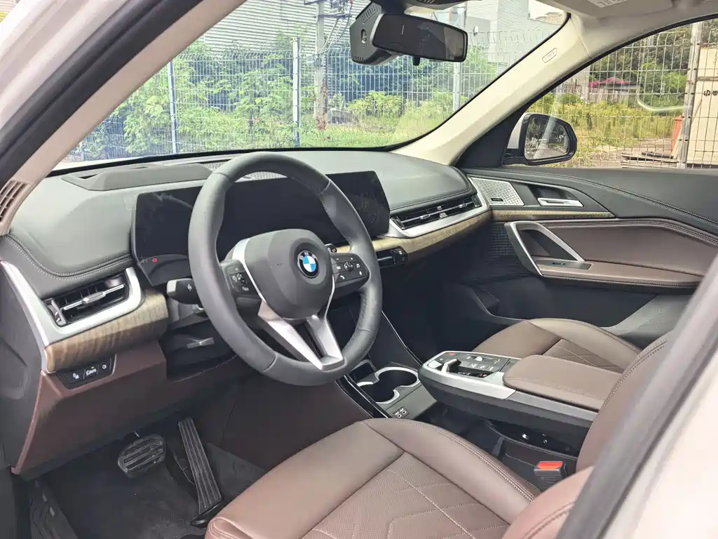 BMW X1 xDrive25Li X Design Package 2023 Model