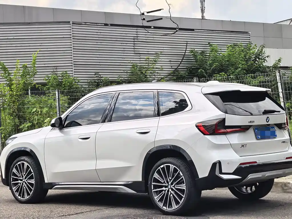BMW X1 xDrive25Li X Design Package 2023 Model