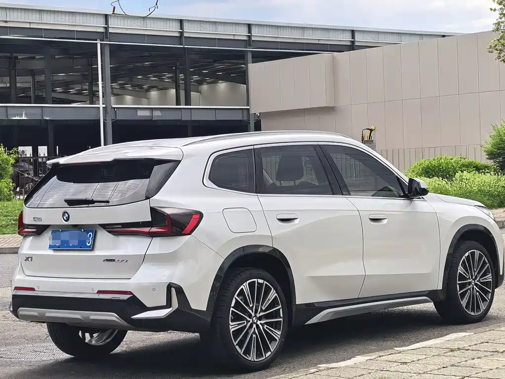 BMW X1 xDrive25Li X Design Package 2023 Model