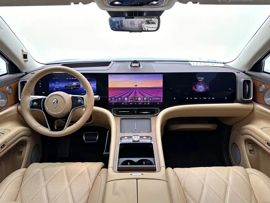 SUV 2025 Model Range-Extended Ultra Edition 52kWh 6-Seat Version 192-line LiDAR