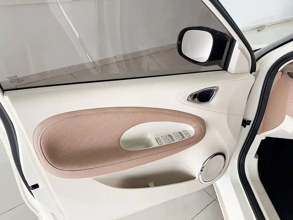 Wuling BenGuo 2025 Model 333km LingXi Interconnected Edition