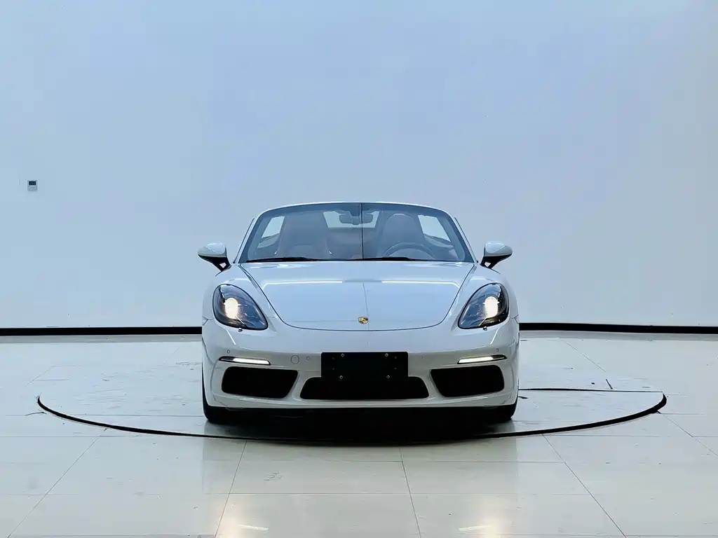 Porsche 718 Boxster 2.0T 2022 Model