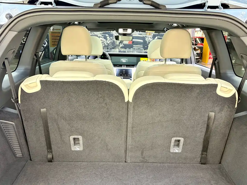 Ideal ONE 2020 Model, Extended Range 6-Seat Edition