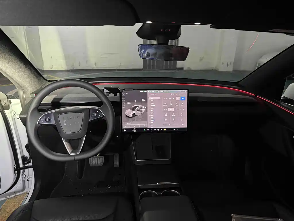 Model Y 2026 Rear-Wheel Drive Edition