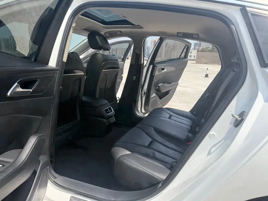 Hongqi H5 2020 Model 1.5T DCT Qi Yun Edition