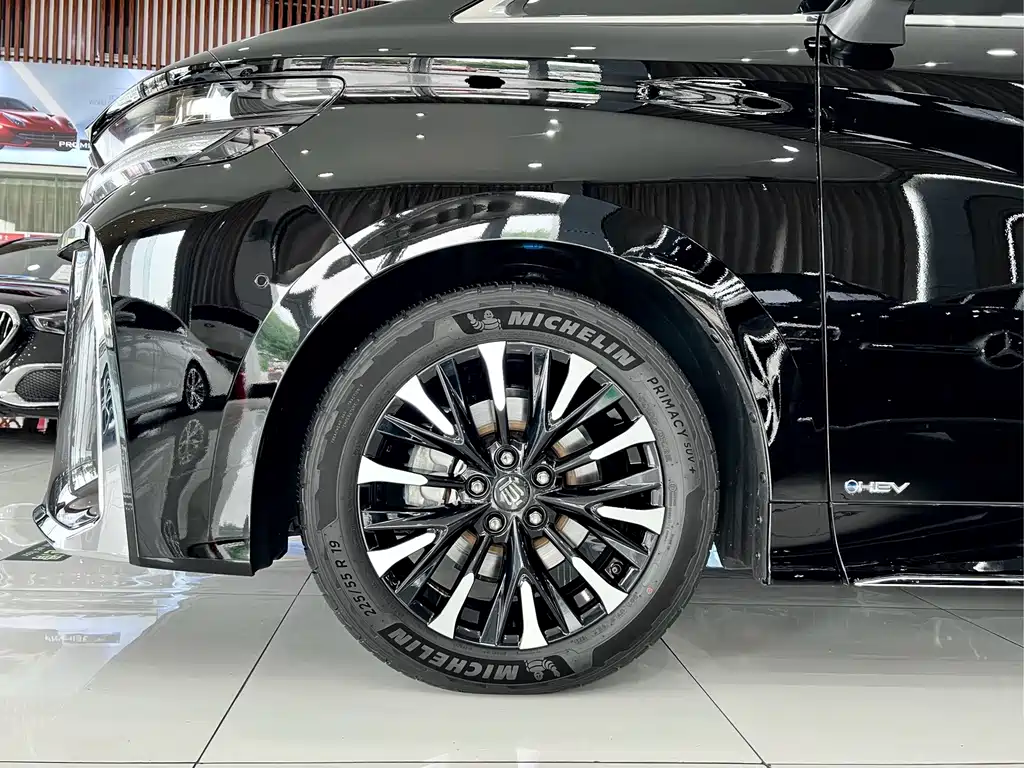 2024 Crown Hybrid 2.5L Supreme Executive Edition