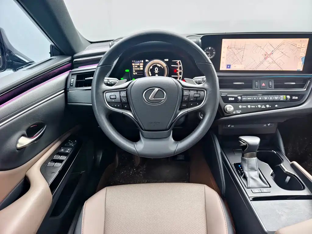 Lexus ES 2022 300h Excellence Edition