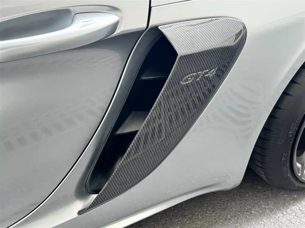 Porsche 718 Cayman 2.0T 2018 Model