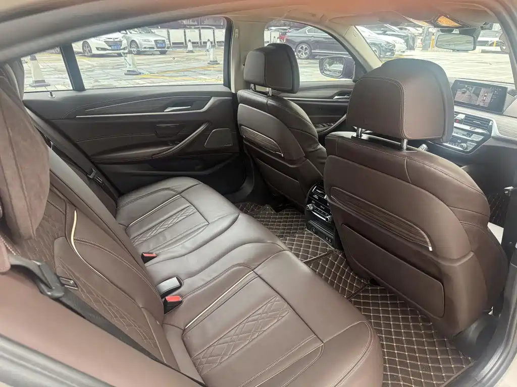 BMW 5 Series 2020 530Li Grandeur Edition Luxury Package