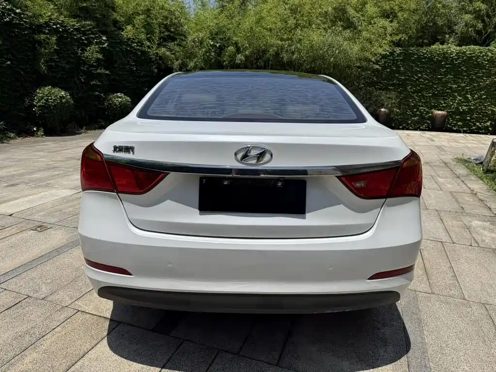 NameTuo 2014 1.8L Automatic ZunGui Type DLX