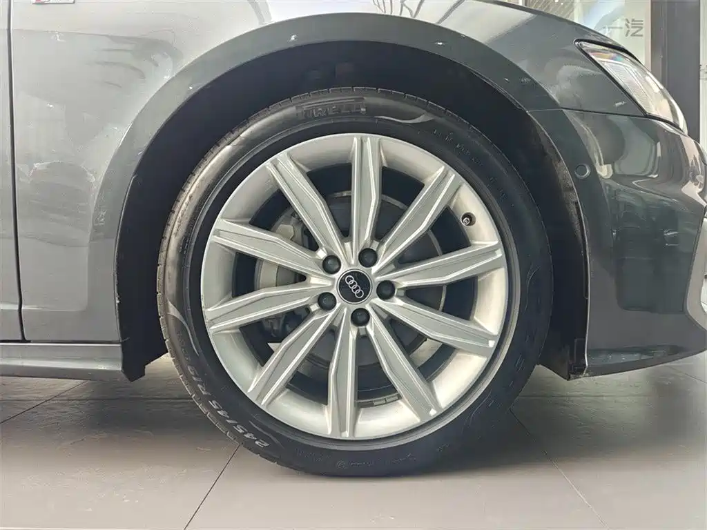 Audi A6L 2024 model 45 TFSI Premium Dynamic Edition