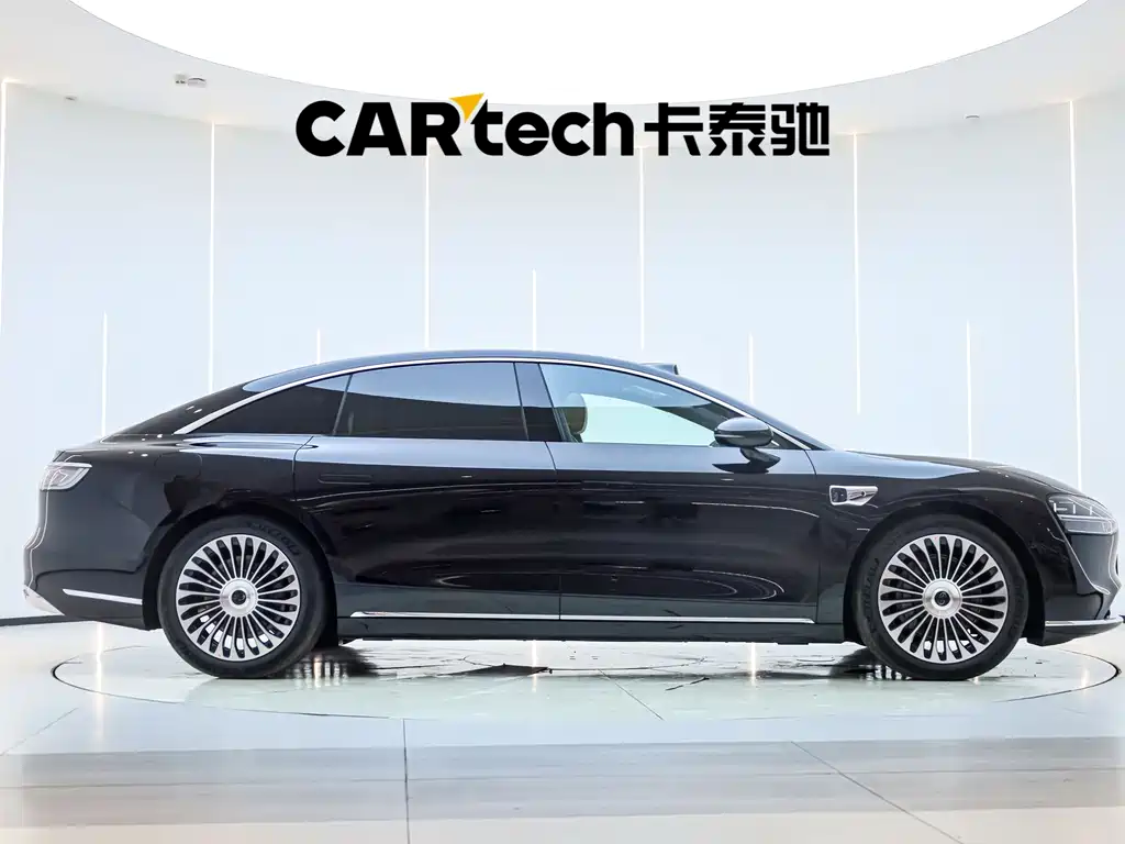Xinjie S9 2026 Edition Range-Extended Ultra Rear-Wheel Drive 53kWh 192-line LiDAR