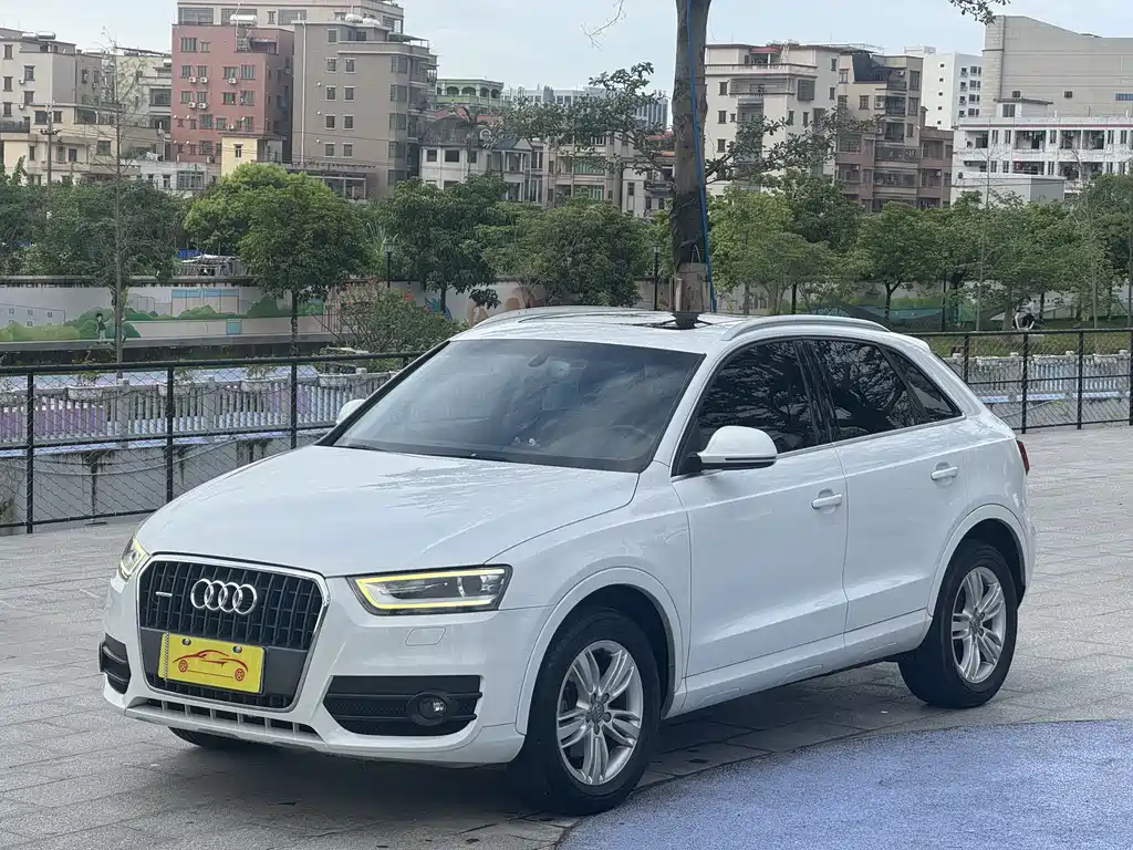 Audi Q3 2013 35 TFSI quattro Tech Line