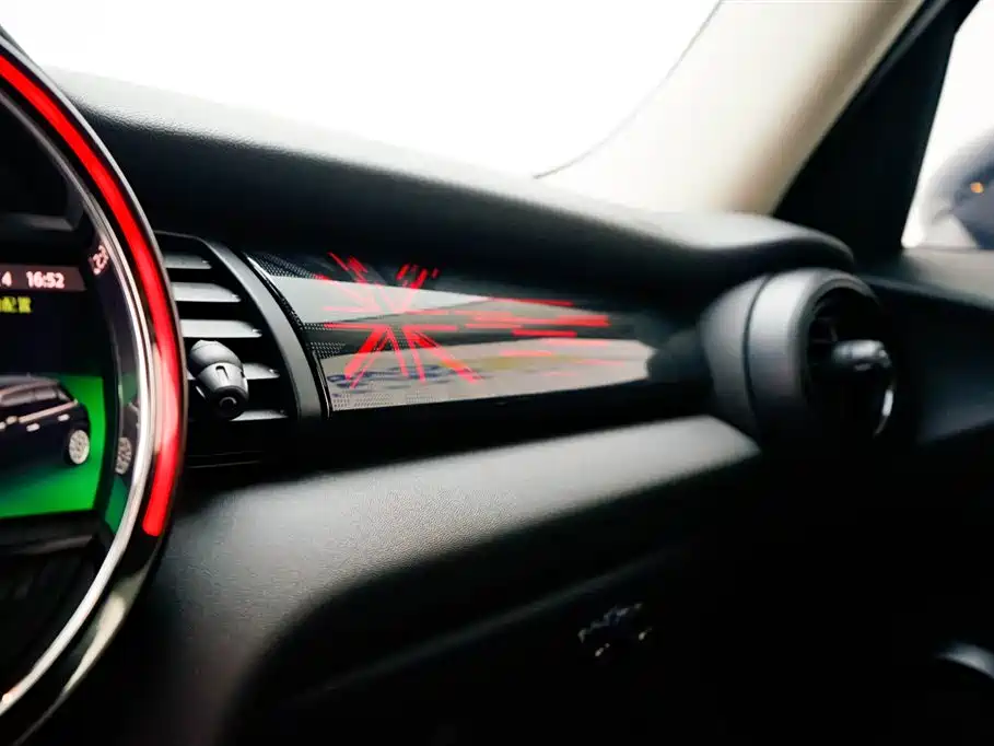 2019 MINI Cooper S Artist 5-Door Edition