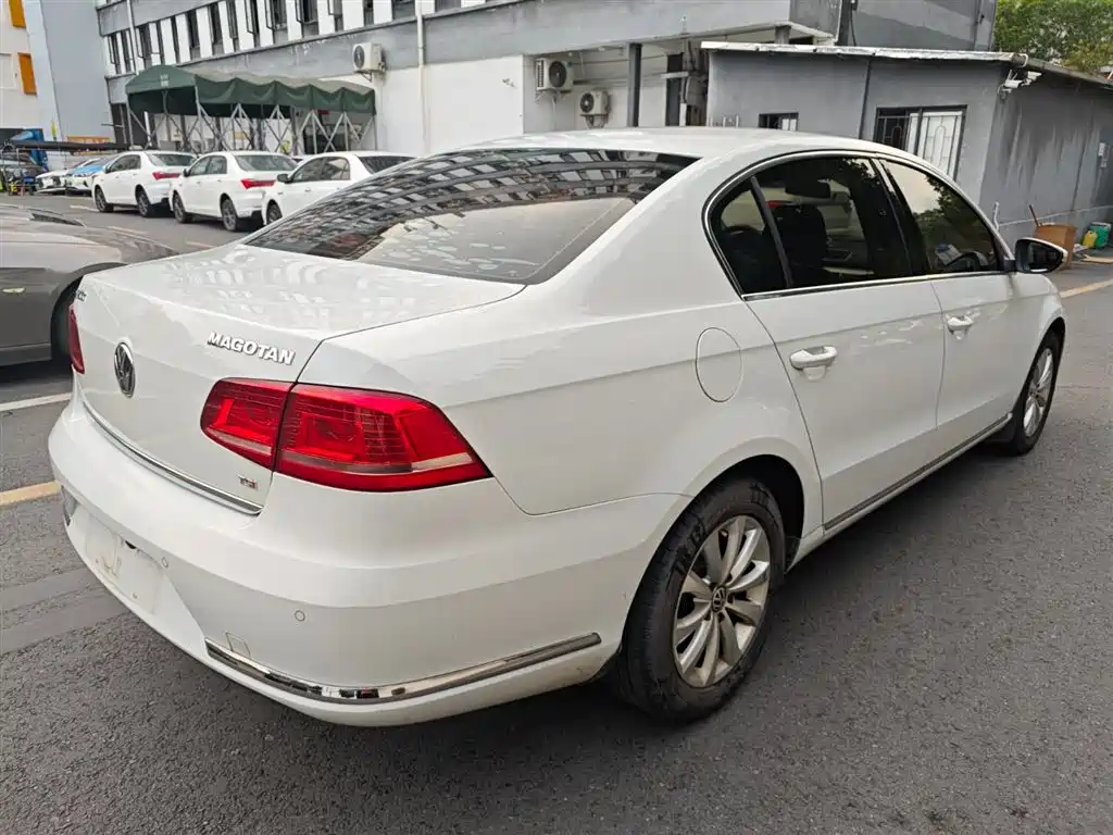 Magotan 2013 1.8TSI Leading Edition